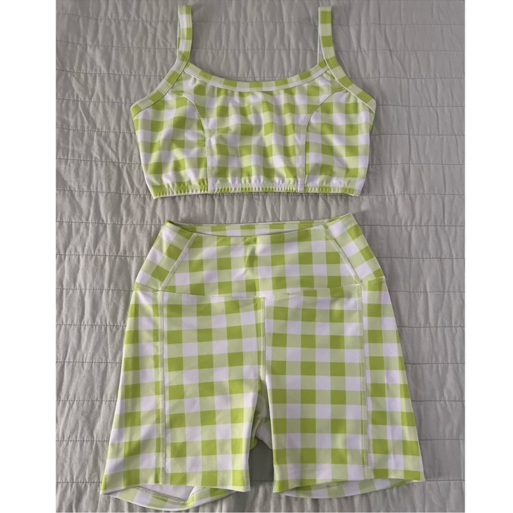 EUC💚YEAR OF OURS🤍GINGHAM GREEN/WHITE SET